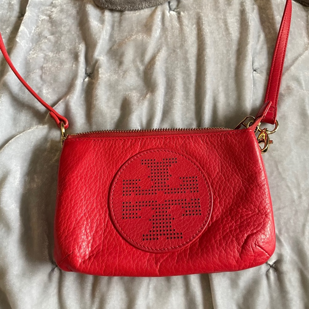 Red Tory Burch crossbody bag